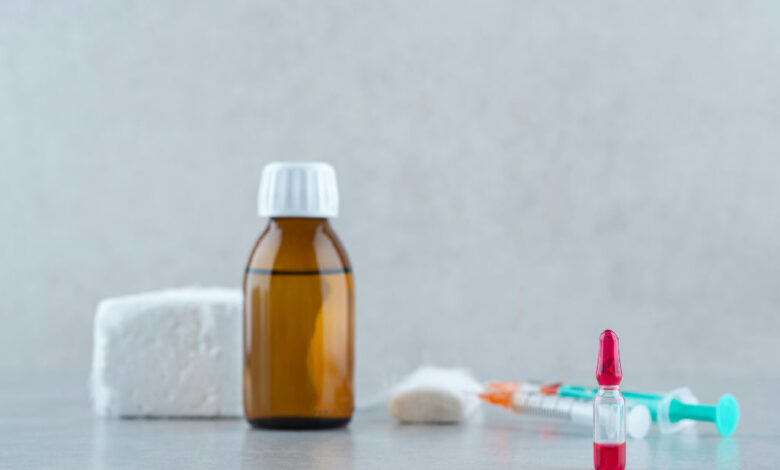 Anvisa ordena recolhimento de lotes de antibióticos por risco de contaminação