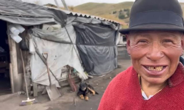 Aos 71 anos, pastor enfrenta altitude de 4 mil metros para cuidar de rebanho