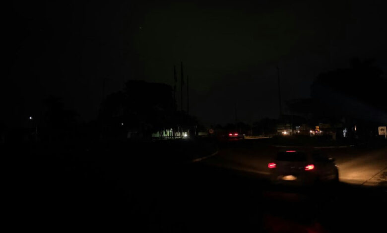 Apagão deixa Terezópolis de Goiás na escuridão durante a noite de sábado