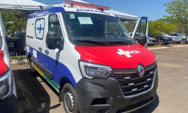 Aparecida de Goiânia reforça frota do SUS com nova ambulância para transporte de pacientes