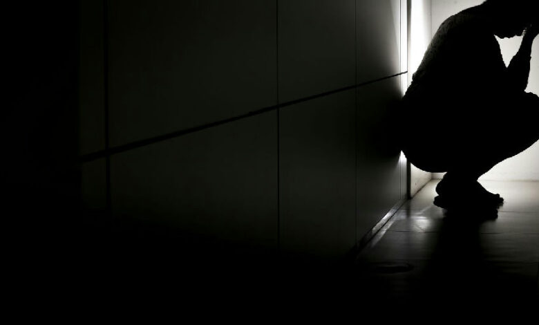 Apostas online amplificam riscos de suicídio, alertam profissionais de saúde mental