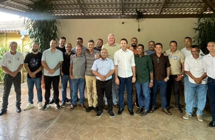 Base de Gilsão e Leandro Vilela articulam manutenção da Mesa Diretora em Aparecida de Goiânia