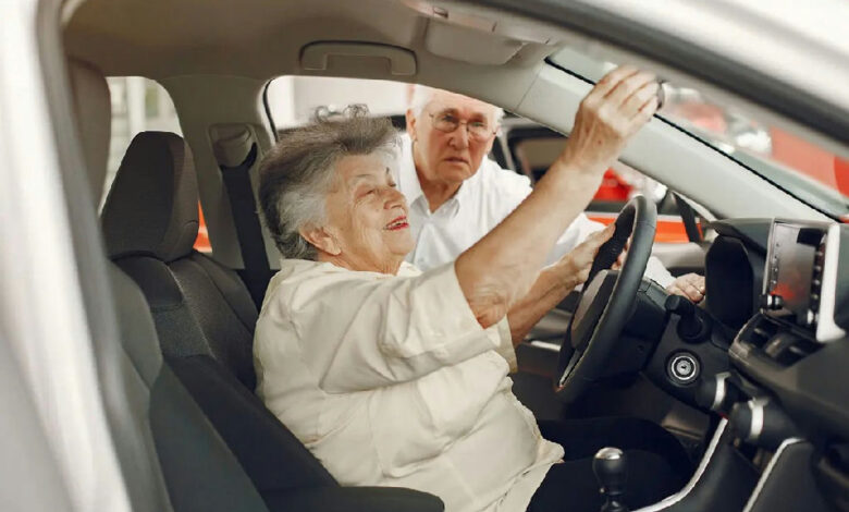Benefício para idosos: projeto de lei que isenta IPI na compra de carro novo gera debate no Brasil