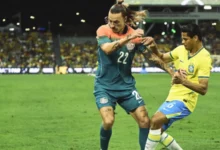Brasil tem gol anulado e enfrenta dificuldades contra a Austrália