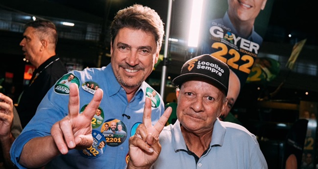 Campanha de Wilder Morais em Goiás enfrenta desafio com ausência de Flávio Bolsonaro