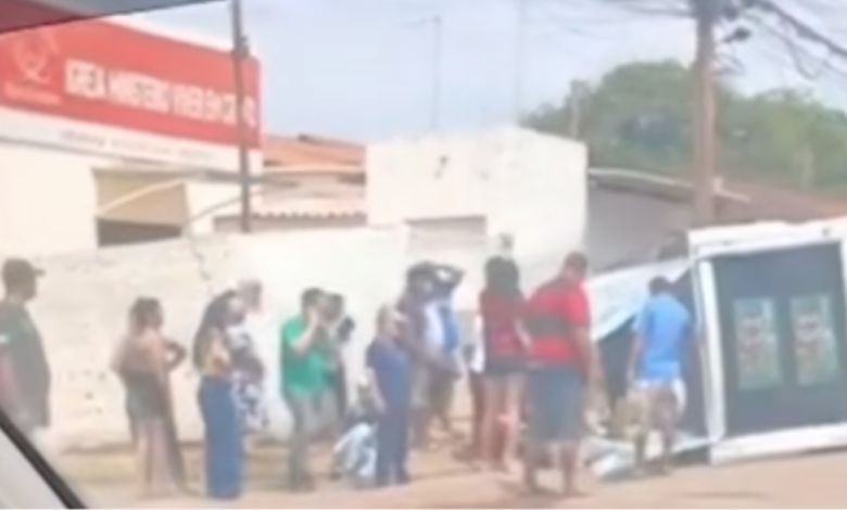 Candidata a deputada federal sofre fratura após tombamento de trio elétrico em Goiás