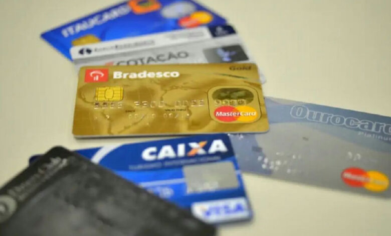 Cartão de crédito: educador financeiro propõe estratégia para mitigar riscos de empréstimo