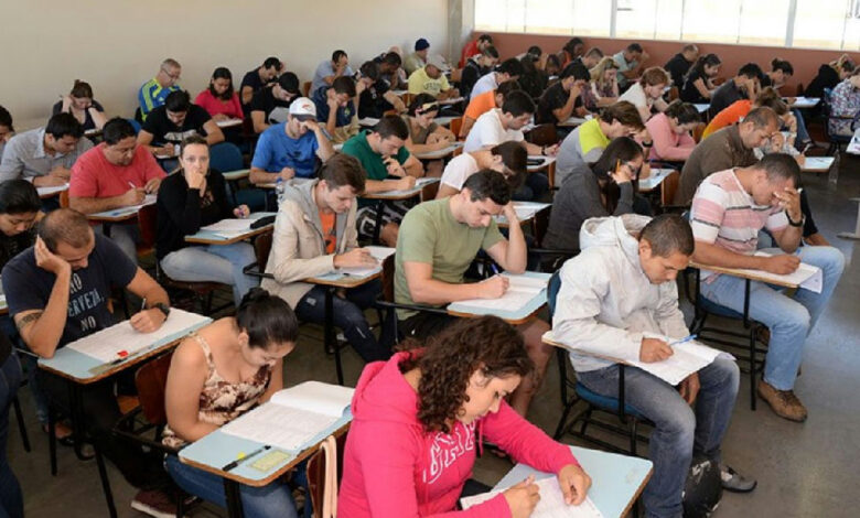 Concurso público em Cristalina encerra inscrições com salários de até R$ 5 mil