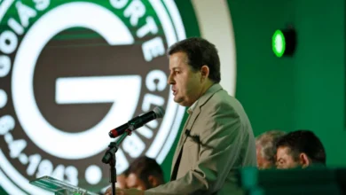 Conselho do Goiás aprova empréstimo milionário para regularizar salários do elenco