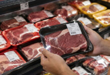 Cores das bandejas de carne nos supermercados: entenda o que elas realmente indicam