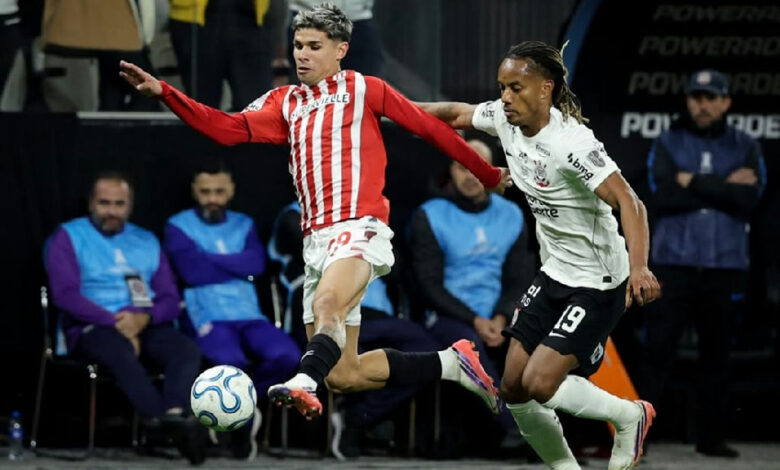 Corinthians dá adeus à Libertadores após pênalti decisivo perdido nos acréscimos