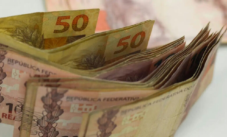 Crise de mão de obra atinge o setor supermercadista e gera apagão de vagas