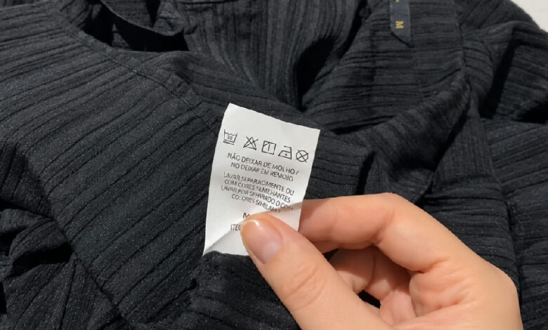 Desvendando os símbolos das etiquetas de roupa: um guia essencial para a durabilidade das peças