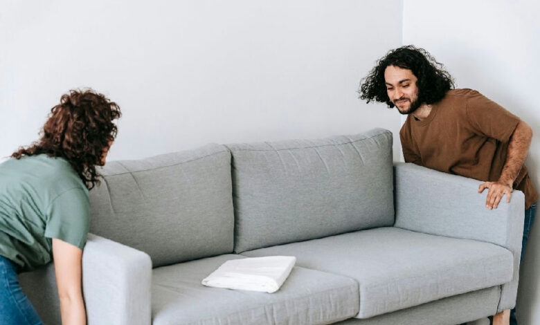 Embalagem de leite velha: o truque inesperado que facilita mover móveis pesados