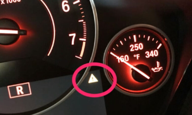 Entenda o significado do triângulo amarelo com ponto de exclamação no painel do seu carro