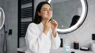Estudo alerta que uso contínuo de enxaguante bucal altera microbioma e exige cautela profissional