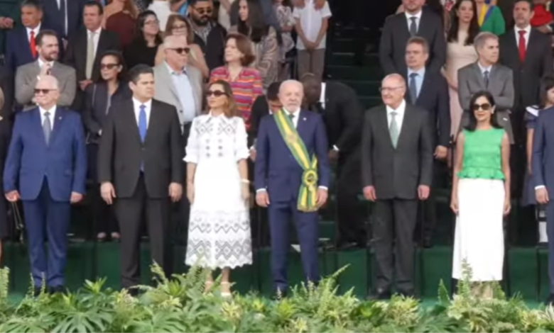 Fachin é único ministro do STF presente no desfile de 7 de Setembro em Brasília
