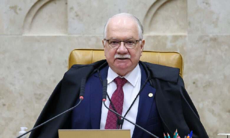 Fachin mantém cronograma e separa julgamentos de petições no STF