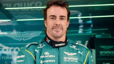 Fernando Alonso estende contrato com a Aston Martin e segue na Fórmula 1 aos 45 anos