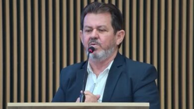 Gleison Flávio deixa liderança do prefeito na Câmara de Aparecida de Goiânia