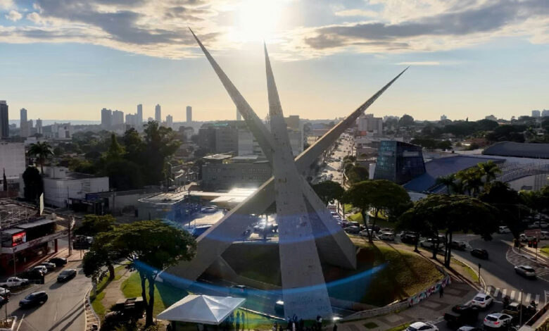 Goiânia abre credenciamento para guia turístico com remuneração de R$ 377 por visita