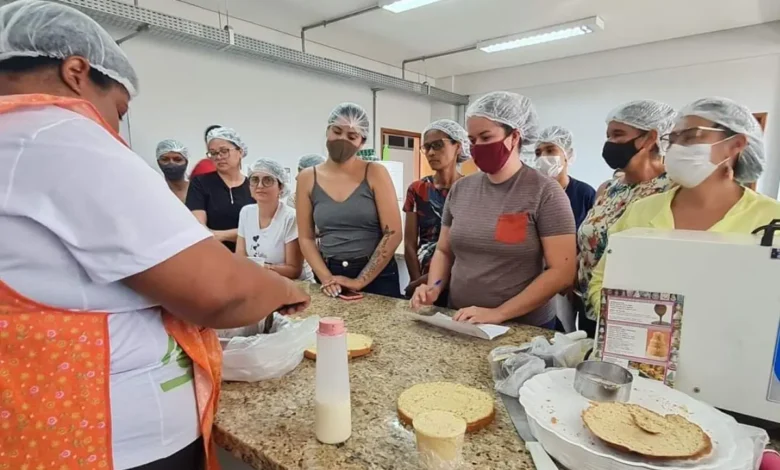 Goiânia oferece curso técnico gratuito de nutrição para quem não concluiu o ensino médio