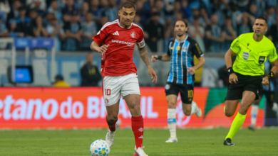 Grêmio domina clássico, elimina Internacional e avança às semifinais da Copa do Brasil