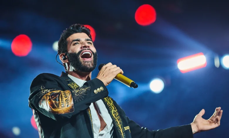 Gusttavo Lima se emociona ao recordar início de carreira em Goiânia