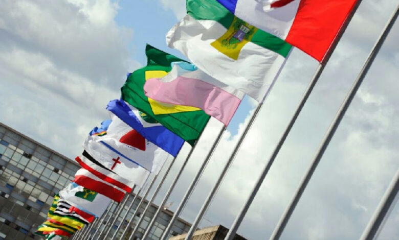 Idiomas no mercado global: como inglês, espanhol e mandarim impulsionam salários no exterior