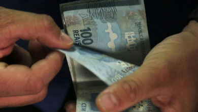 Idosos têm direito a R$ 1.621 mensais do Governo Federal sem INSS