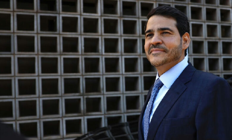 Jorge Messias contesta relatório da Polícia Federal e recebe respaldo de carreiras da AGU