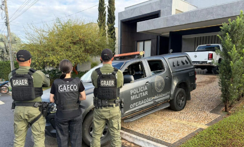 Justiça bloqueia R$ 28,1 milhões de empresas usadas pelo Comando Vermelho para lavagem de dinheiro