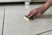 Limpeza de porcelanato: como a mistura de sabonete e detergente remove manchas difíceis
