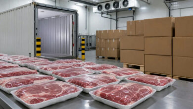 Lote de carne refrigerada é comprometido em supermercado após falha na temperatura de transporte