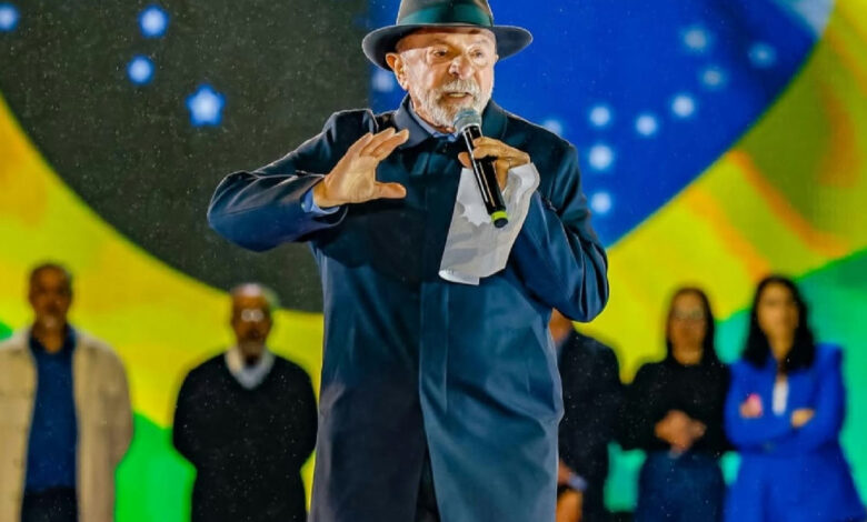 Lula critica condução de caso no STF e promete desmascarar envolvidos no escândalo Master