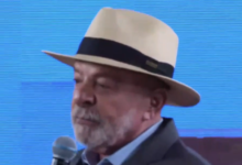 Lula critica gestão de Pazuello na pandemia e exalta resiliência do SUS