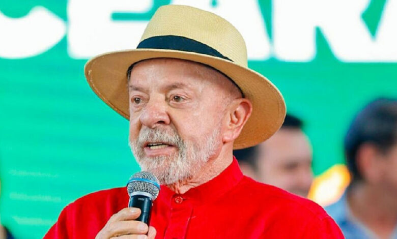Lula exige transparência total e fim do sigilo em investigações sobre o caso Master