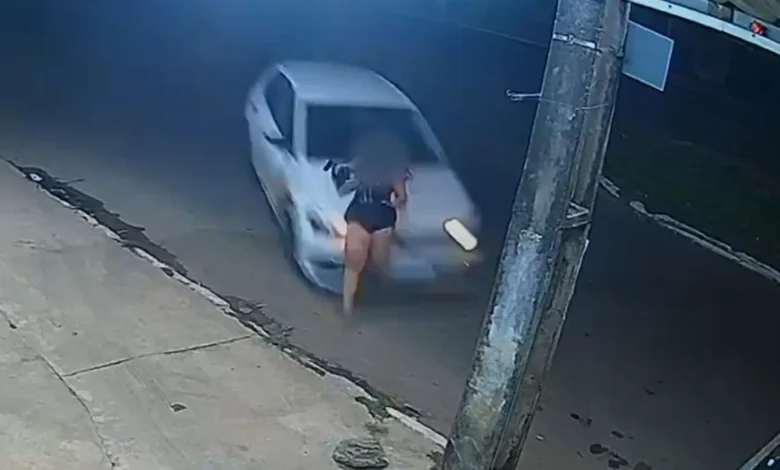 Mulher é atropelada intencionalmente pelo ex-companheiro em Aparecida de Goiânia