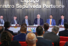 OAB formaliza adesão ao pacto do TSE por eleições pacíficas e democráticas