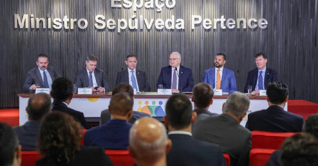 OAB formaliza adesão ao pacto do TSE por eleições pacíficas e democráticas