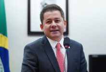 PF investiga deputado Cezinha de Madureira por tráfico de influência em tribunais superiores