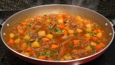 Picadinho de carne com legumes surge como alternativa saborosa e prática para refeições diárias
