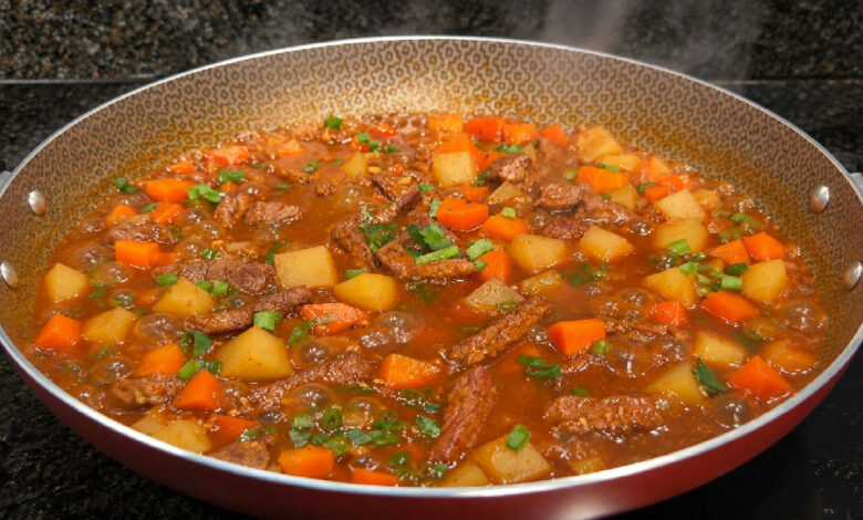 Picadinho de carne com legumes surge como alternativa saborosa e prática para refeições diárias
