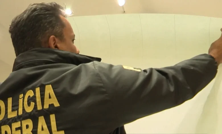Polícia Federal e Militar desmantelam esquema de notas falsas com apreensão milionária em Goiânia