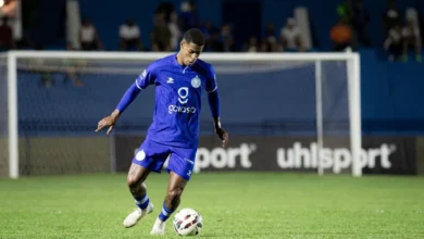 Renan Silva celebra acesso do Goiatuba à Série C mesmo após transferência para Portugal
