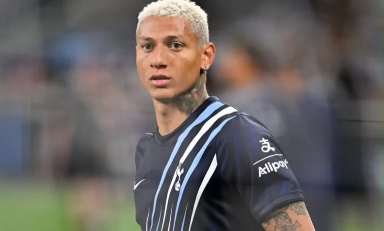 Richarlison encerra tratativas com o Vasco e detalha proximidade de acerto