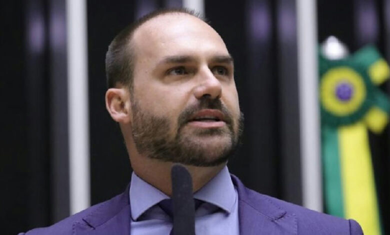 STF ratifica condenação de Eduardo Bolsonaro por lobby nos Estados Unidos