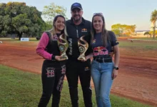 Trisal de Montividiu une paixão pelo kart cross e rotina familiar em Goiás