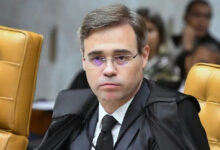 TSE ordena remoção preventiva de posts falsos sobre Flávio Bolsonaro e Padroeira do Brasil