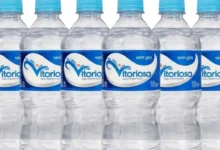 Venda e consumo de água mineral Vitoriosa são proibidos pela Anvisa após detecção de coliformes